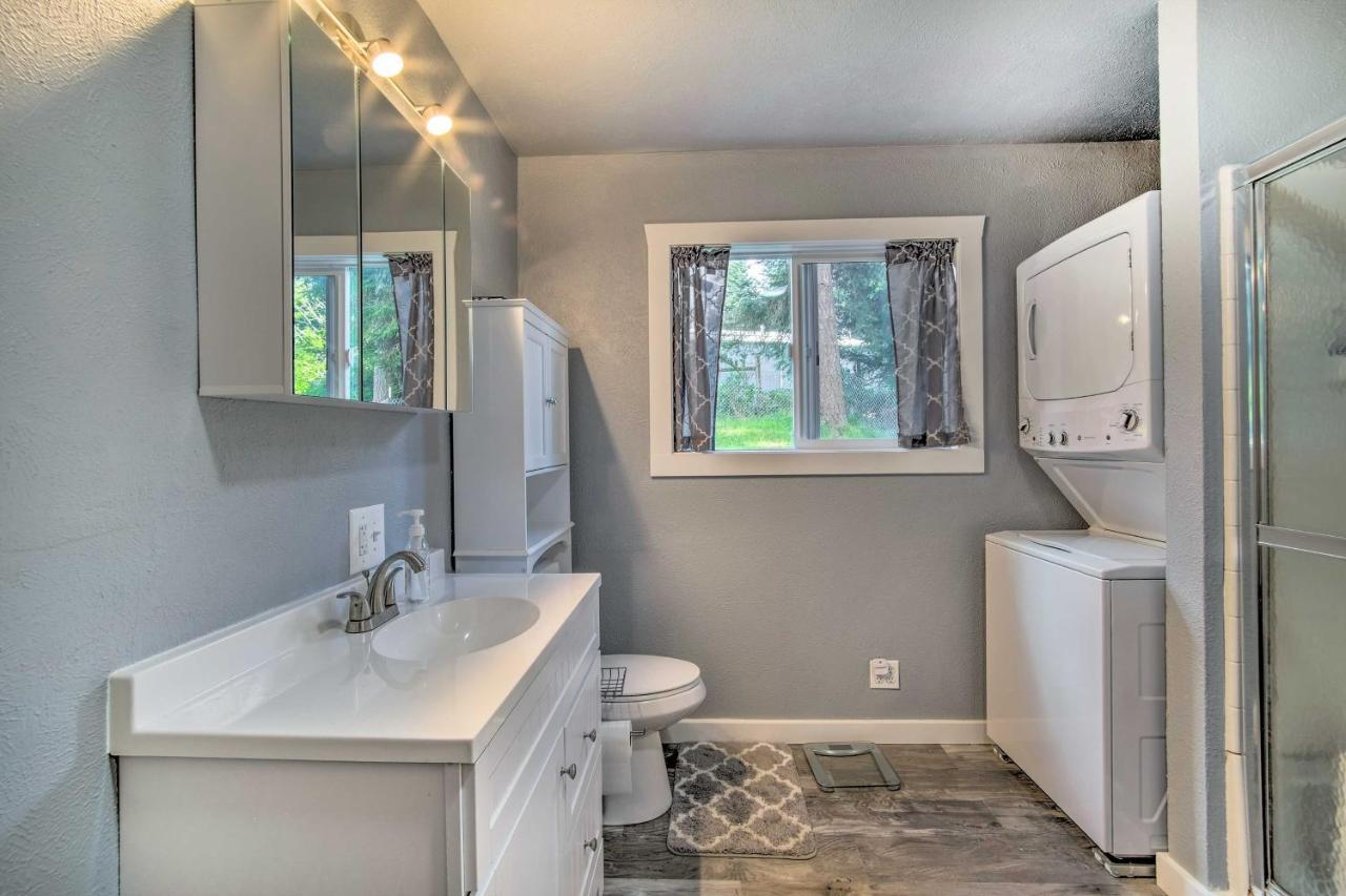 Cozy North Bend Getaway Near Dunes And Ocean! Lakeside Exterior foto